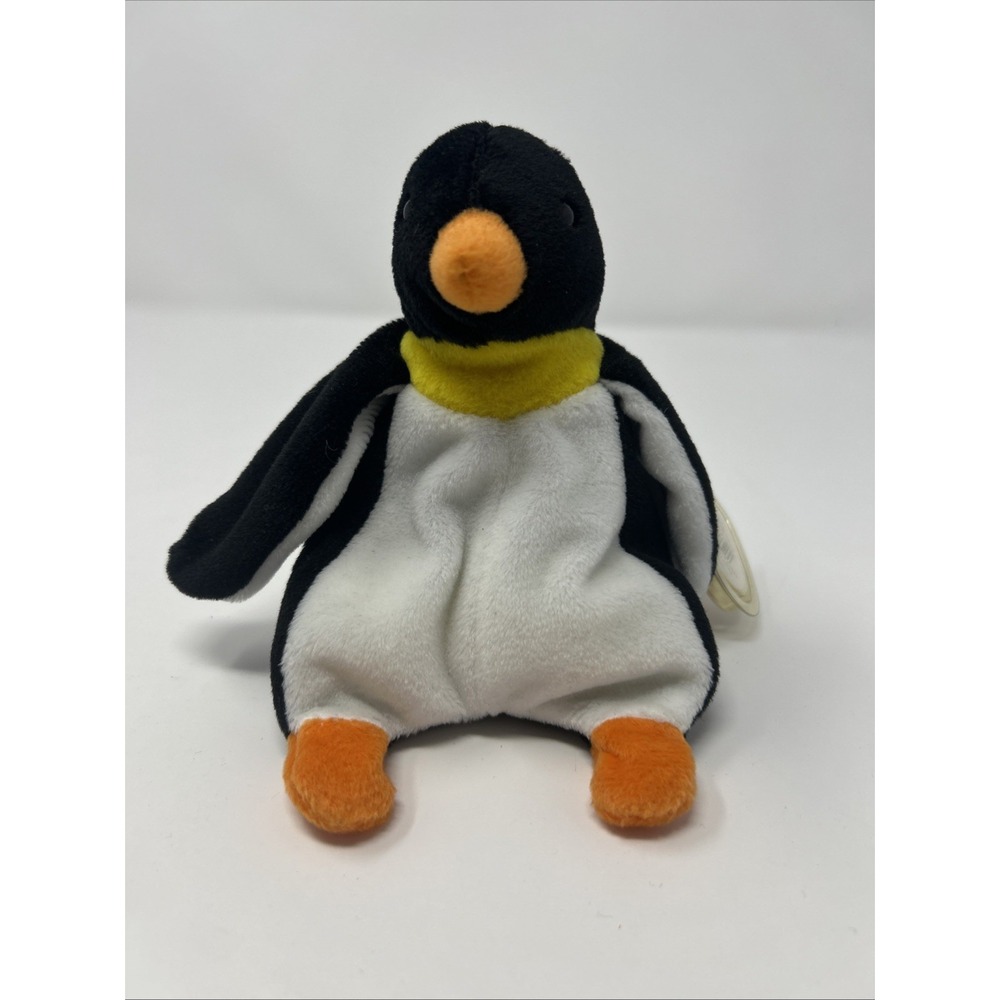 Vintage NWT TY Beanie Baby Waddle the Penguin 1995 W/ Tag Protector